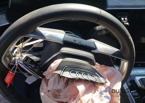 2022 Audi E-Tron Premium Plus Quattro из США, поврежденный, VIN WA1LAAGE3NB011114